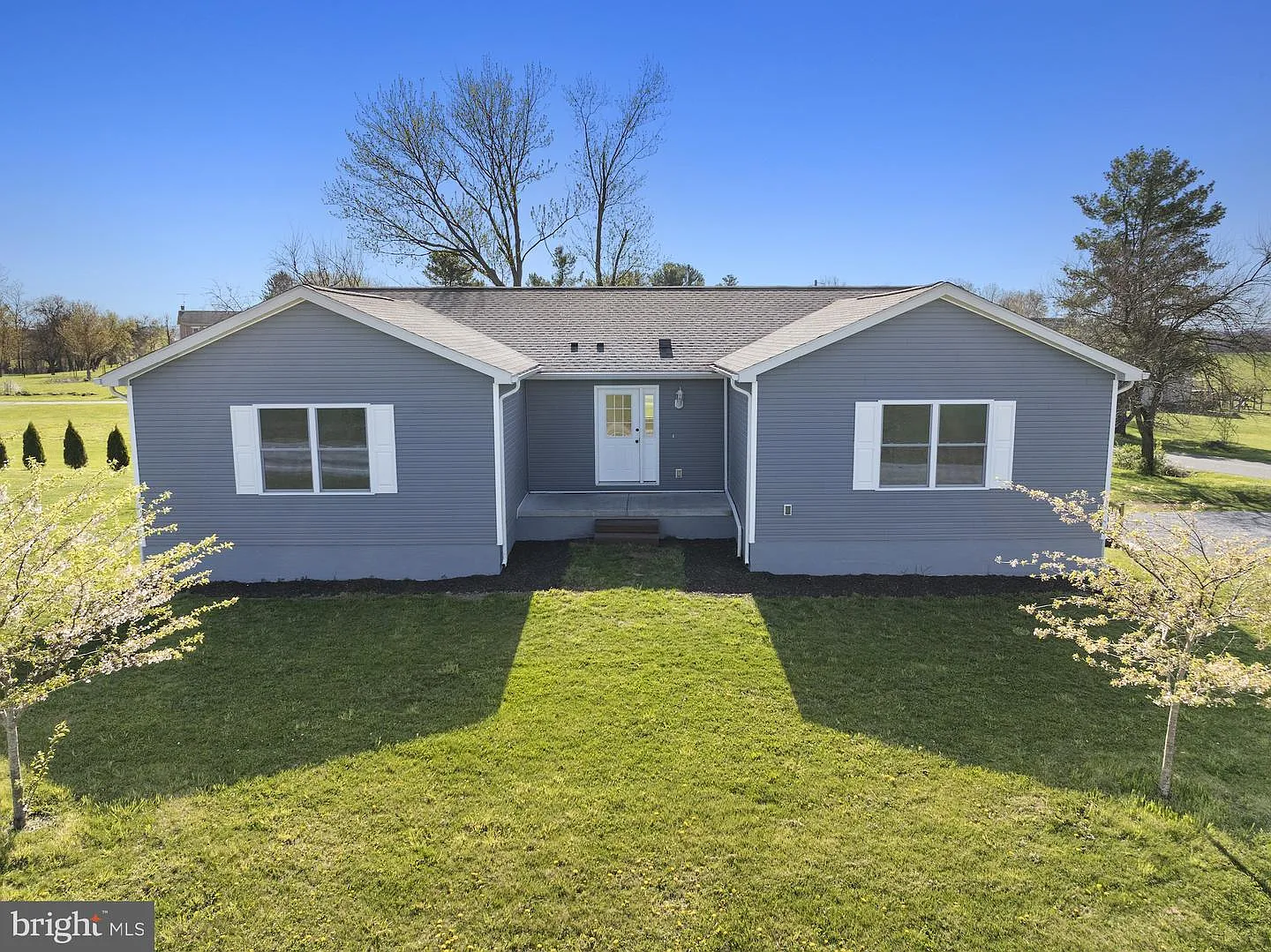 599 Hilltown Rd photo 1