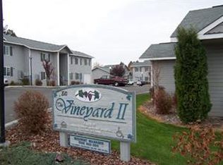 810 Grandridge Rd APT B102, Grandview, WA