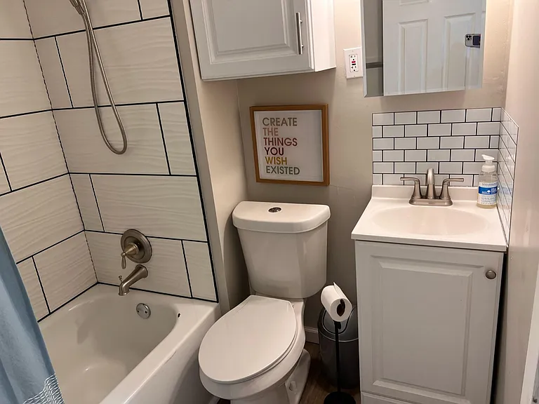 517 Manatee Ave — Photo 6