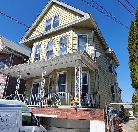 2nd image of 144 Joralemon St