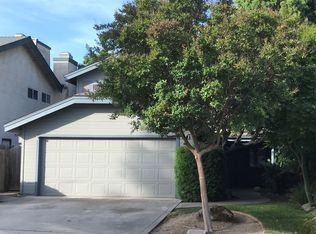 713 E Moss Creek Ln, Fresno, CA 93730