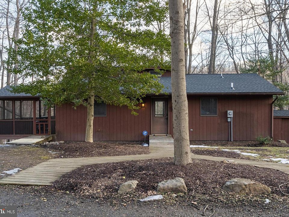 1st image of 85 Bluebird Ln
