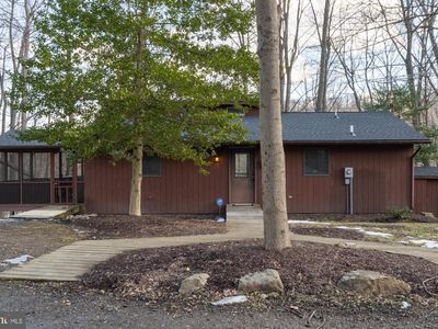 85 Bluebird Ln, Berkeley Springs, WV 25411