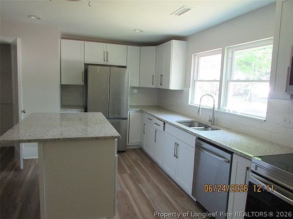 3rd image of 310 N McKay Ave