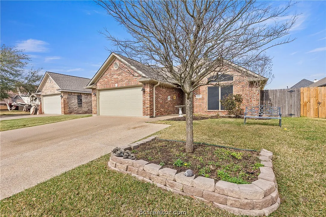 Building Photo - 931 Turtle Dove Trl
