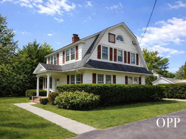 11A Hulse St, Bellport Village, NY 11713