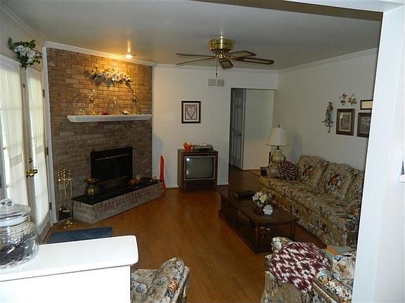 4th image of 1566 Orchard Valley Dr