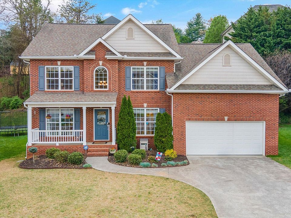 1st image of 1313 Montford Ln