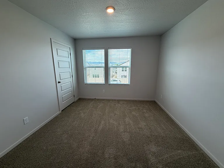 3619 S Blake Ln — Photo 9