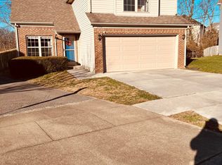 249 Chestnut Ridge Dr, Lexington, KY 40511