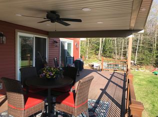 92 Eastern Dr, Wales, ME 04280