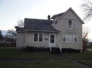 801 E Seminary Ave, Hoopeston, IL 60942