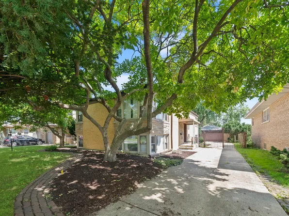 3811 Clarence Ave N, Berwyn, IL 60402