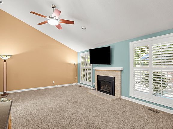 5th image of 7859 SW Raintree Dr