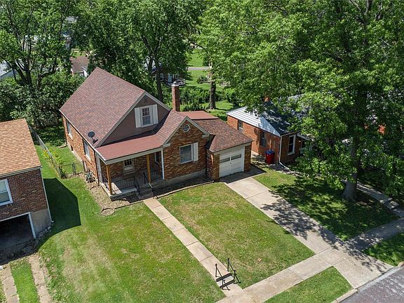 2nd image of 608 Ellwine Dr