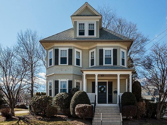 3rd image of 33 Grafton Ave