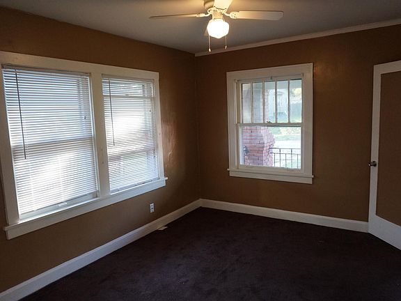 4th image of 5817 Forest Ave