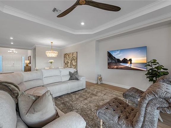 5th image of 17658 Terracina DR