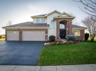 7338 W Ridge Ln, Cherry Valley, IL 61016