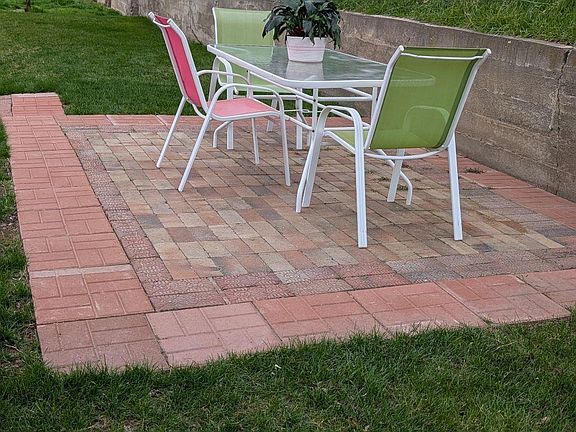 5th image of 1269 Main St