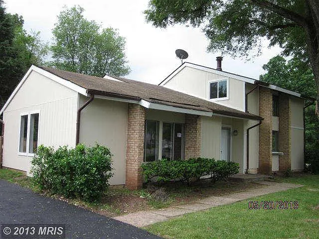 166 S Fox Rd