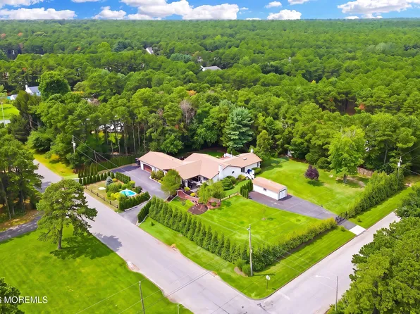1501 Coolidge Avenue, Whiting, NJ 08759