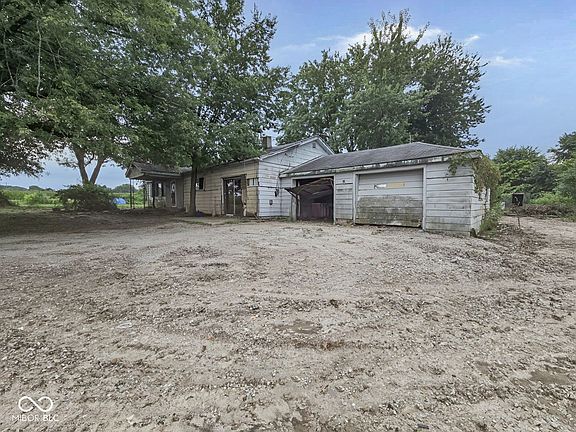 4th image of 2847 W County Road 700 N