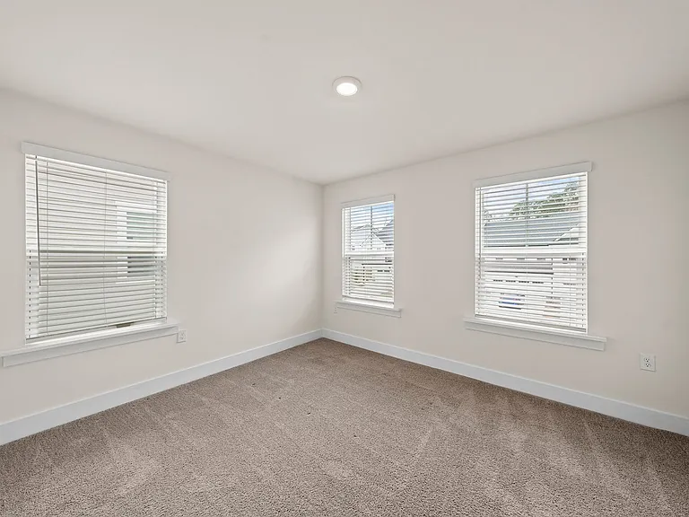 463 Autumn Rain St — Photo 33