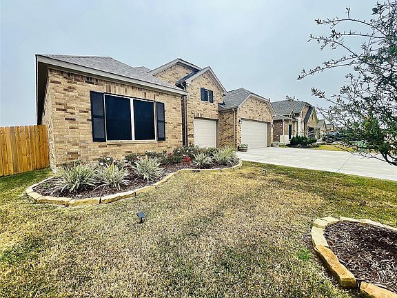 2nd image of 3118 Royal Albatross Dr