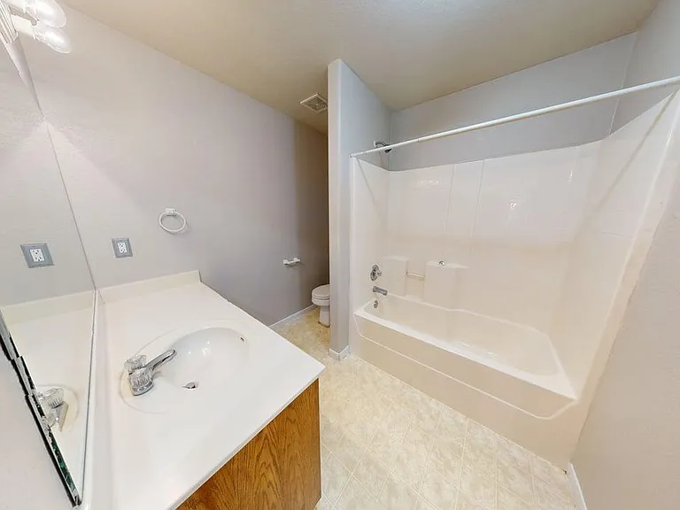 106 Cedar Ridge Dr — Photo 26