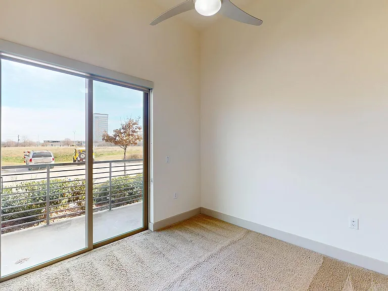The Flats at Palisades — Photo 69