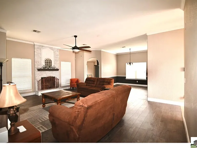 4501 Lauren Mackenzie Dr — Photo 4