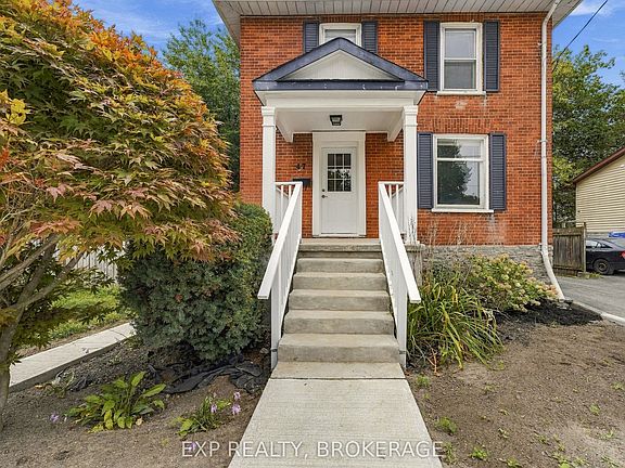 2nd image of 47 Henry St