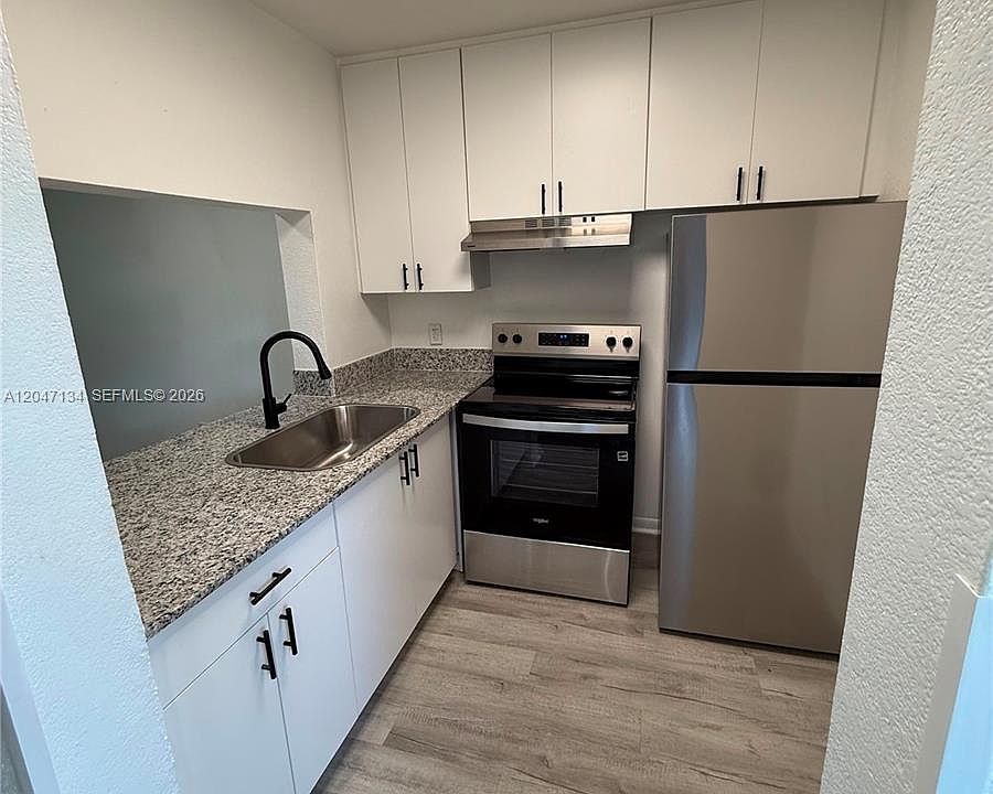 1st image of 1220 NW 103rd Ln APT 413