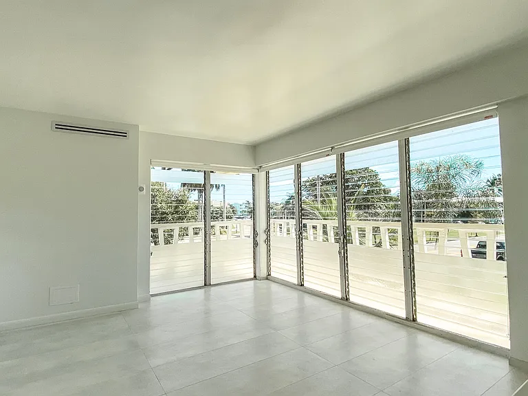 2755 NE 28th Ave #C1 — Photo 10