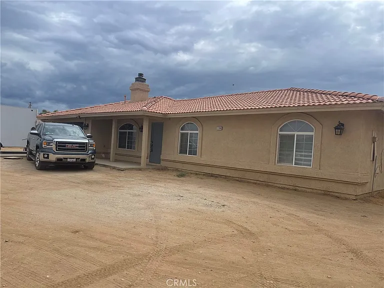 11164 White Rd — Photo 2