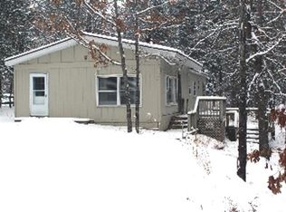 3147 Pineridge Dr, Lewiston, MI 49756