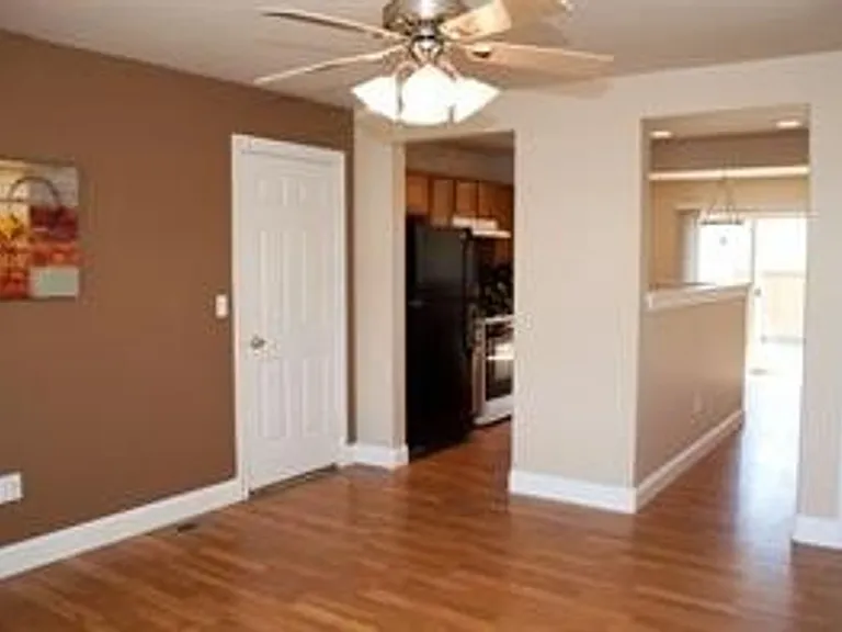 93 Engberg Ln — Photo 4