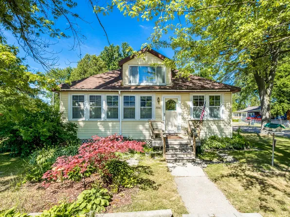 7076 Emerson Rd, Lexington, MI 48450