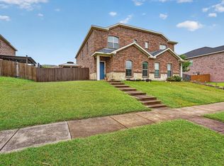 1933 Timber Oaks Dr, Garland, TX 75040