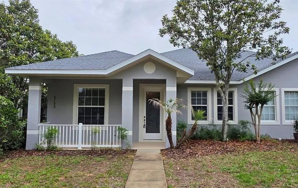3132 Connemara Dr