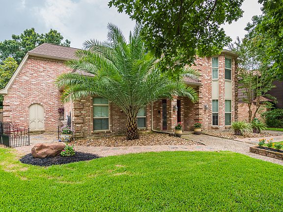 2nd image of 1607 Hoveden Dr