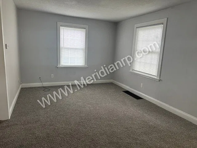 1605/1607 West 4th Street - 1 — Photo 3