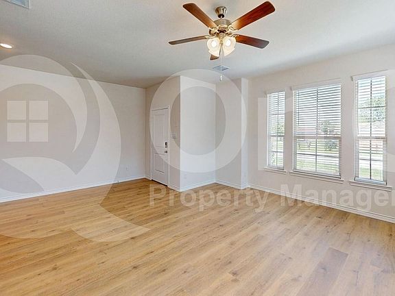 4th image of 1948 Hellams Ln