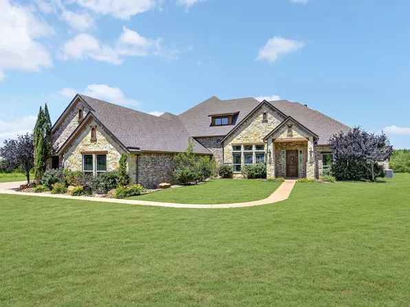 1120 Heron Ct, Graford, TX 76449