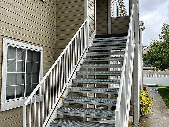 3rd image of 1448 E Foxboro Dr #2