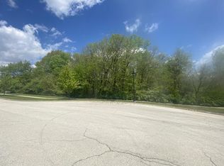 24834 W River Run Ct, Shorewood, IL 60404