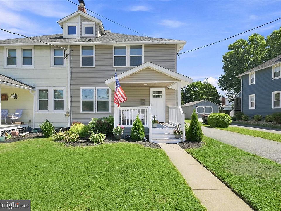 1st image of 307 S Cass St