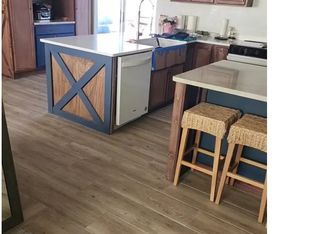 3446 Darlington Rd, Holiday, FL 34691