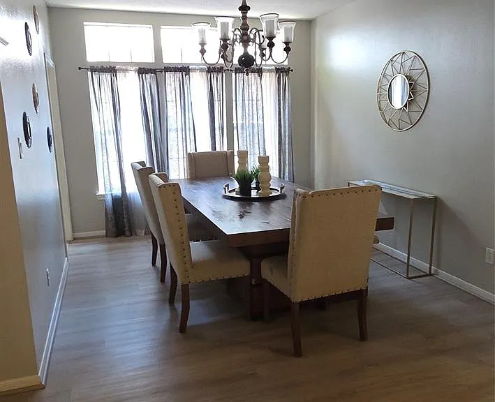 15407 Chestnut Falls Dr — Photo 3